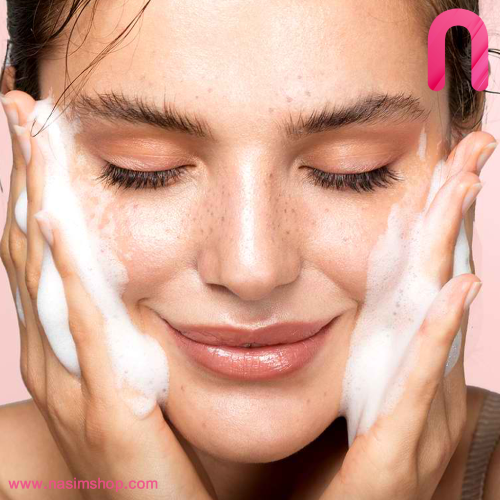فوم شوینده صورت ویتامین سی اسکین وان